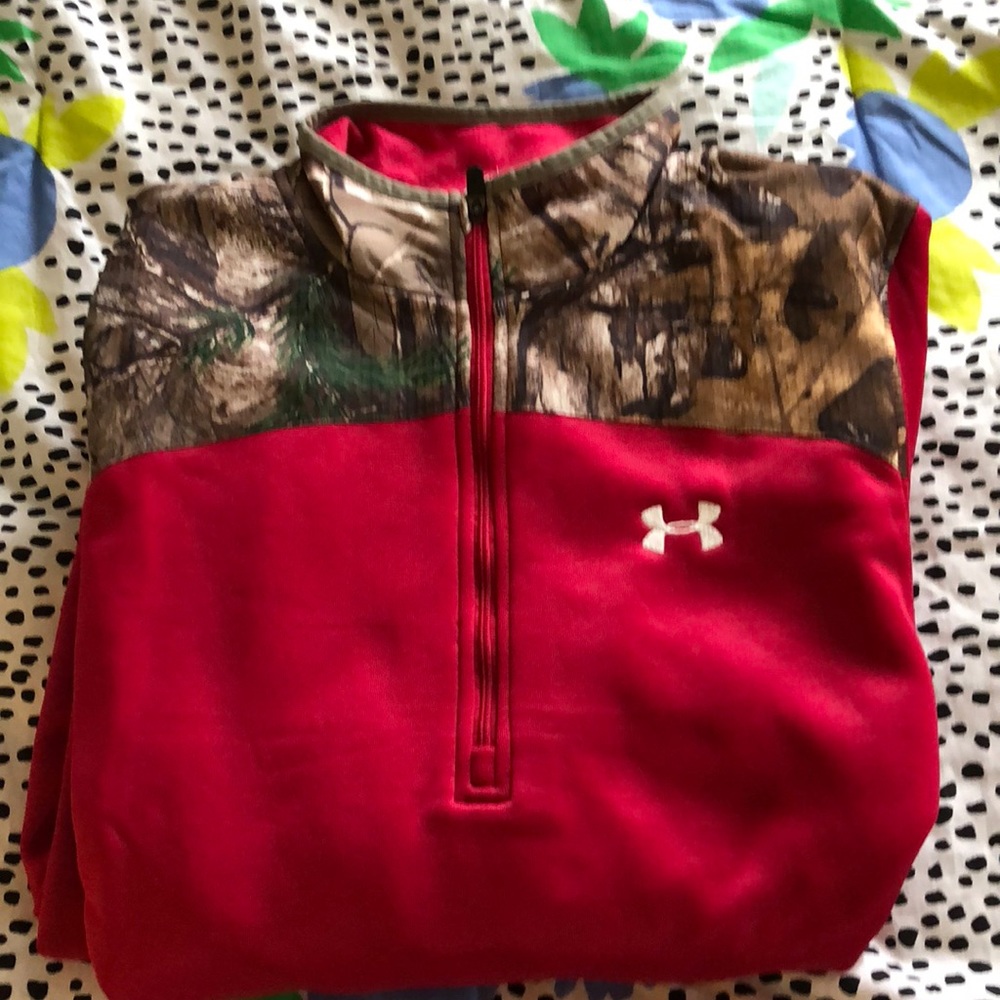 NWT Under Armour medium and large 1/4 zip fleece - Picture 3 of 3